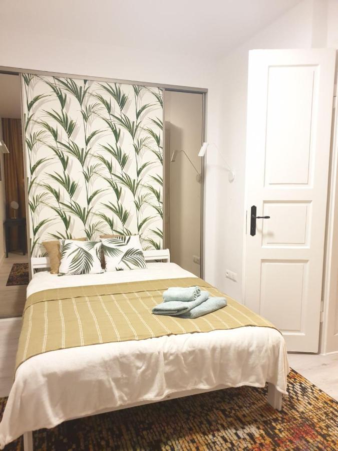 Apartament W Kamienicy Przy Plantach Kaliszki Exterior foto